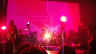 My Bloody Valentine - Come In Alone (Live)