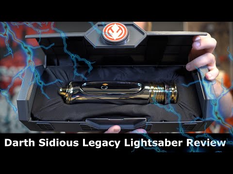 Galaxy's Edge Star Wars Qui-Gon Jinn Legacy Lightsaber Hilt Bundle with  Custom Engraved Stand