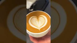 Framed Onion Heart | Coffee Latte Art #baristalife #art #barista