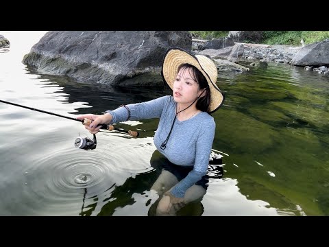 女友達と泳ぎ釣りに挑戦してみたら・・・