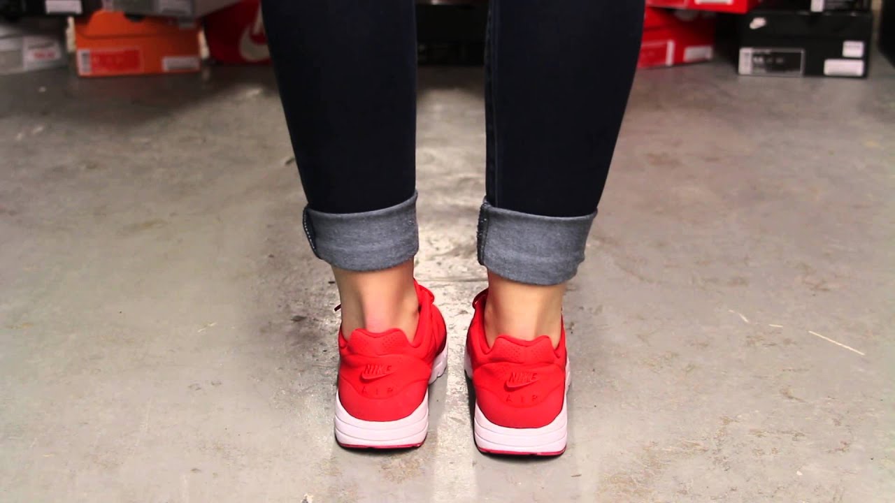 nike air max tavas womens red nike air max tavas womens red