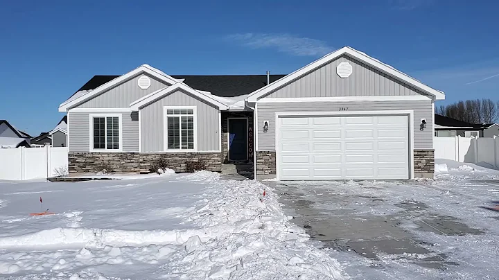3947 Hyrum Dr, Idaho Falls, ID - Chris Schmalz