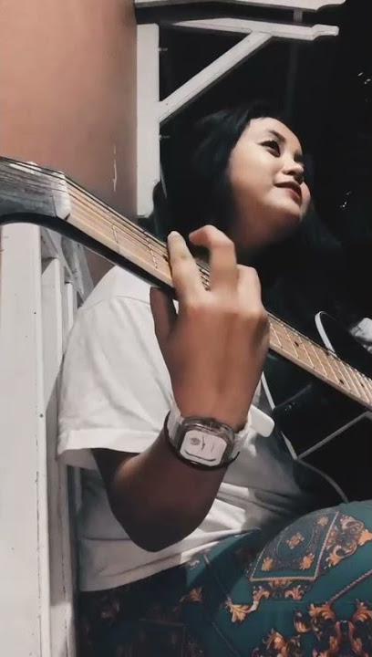 Story Wa Rembulan Malam Cover By Isra Fara #shorts #akustikcover
