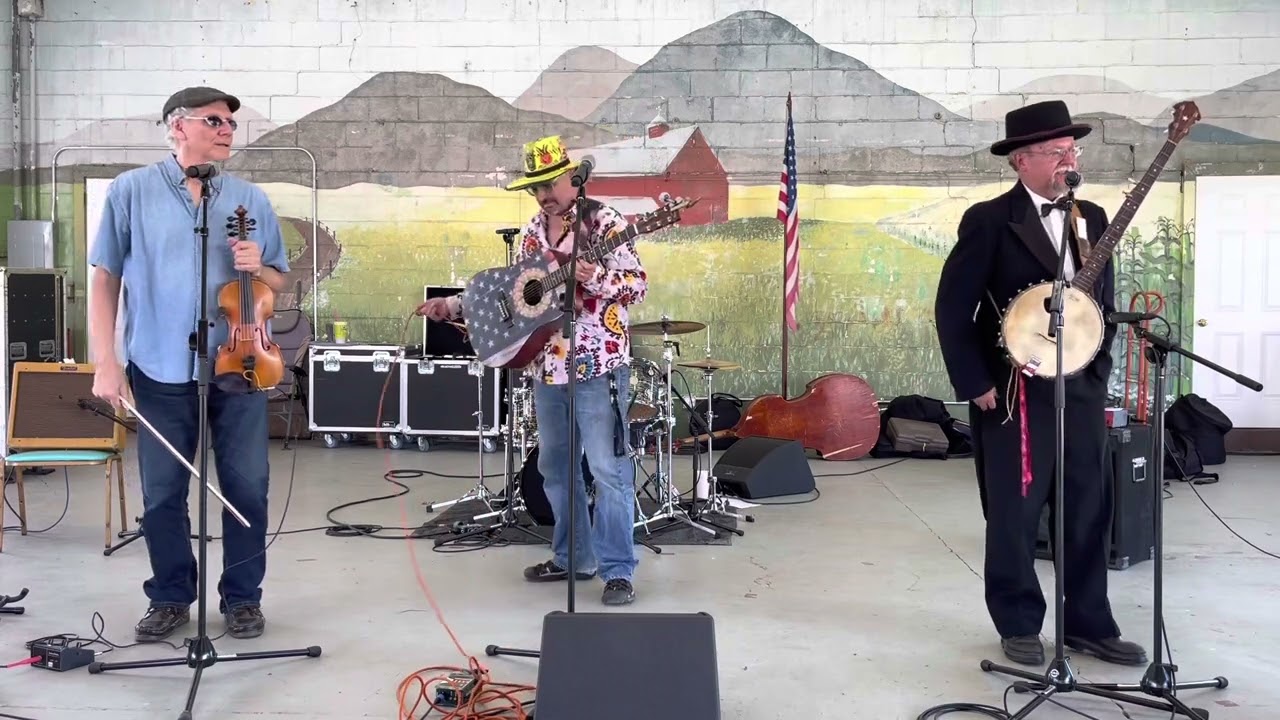 Dave Kline, Ken Gehret, Michael Werner and Doktor Witzelsucht at the Kutztown Folk Festival