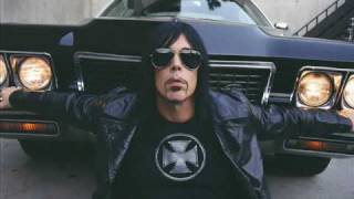 Watch Monster Magnet Cry video