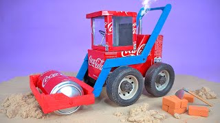 Haga un Mini Tractor Rodillo Compactador con latas y materiales reciclables