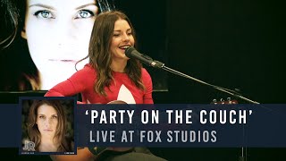 Jasmine Rae - Party On The Couch (Live at FOX Studios)