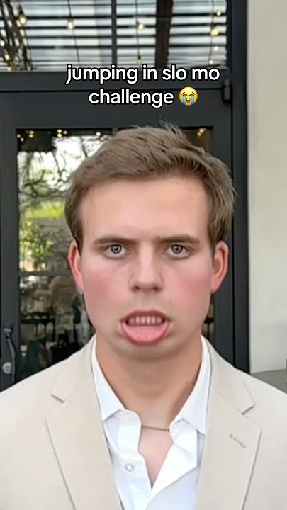 We tried the jumping trend😭