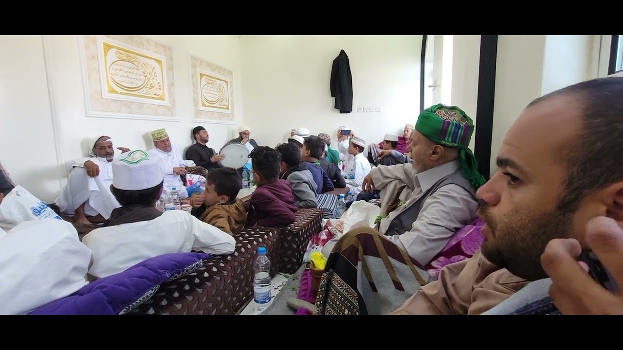 اذا ذكر الحبيب ونحن جمع للمنشد/ داوود السروري