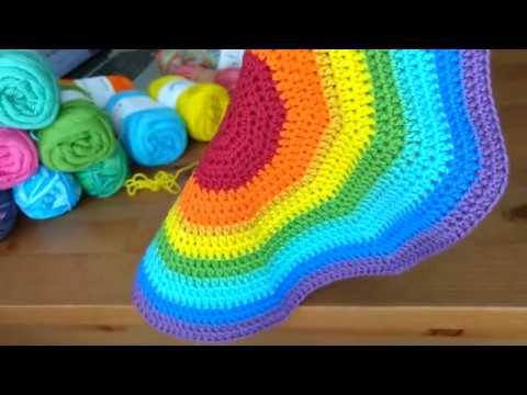 Yarn Review - Rainbow Bamboo - Hobbii