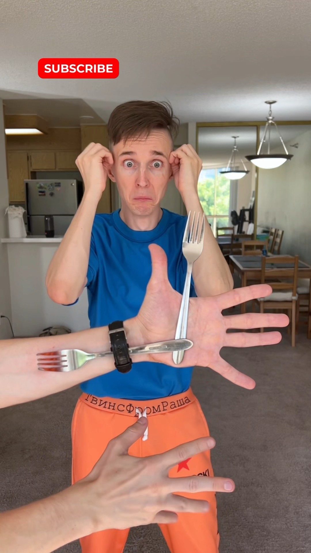 Easy MAGIC trick ? SHOCKING reaction ?