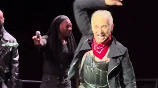 David Lee Roth - I’m The One (Van Halen song, live In Boston, MA 5/24/26)