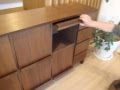 【デザイン家具.com】 高級家具 北欧デザインのマガジンラック フラップ扉 ウォールナット 幅143