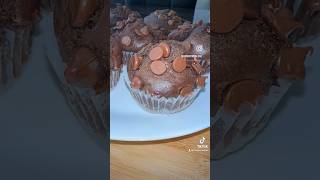 Delicious chocolatey chocolate muffins with chocolate chips 🍫