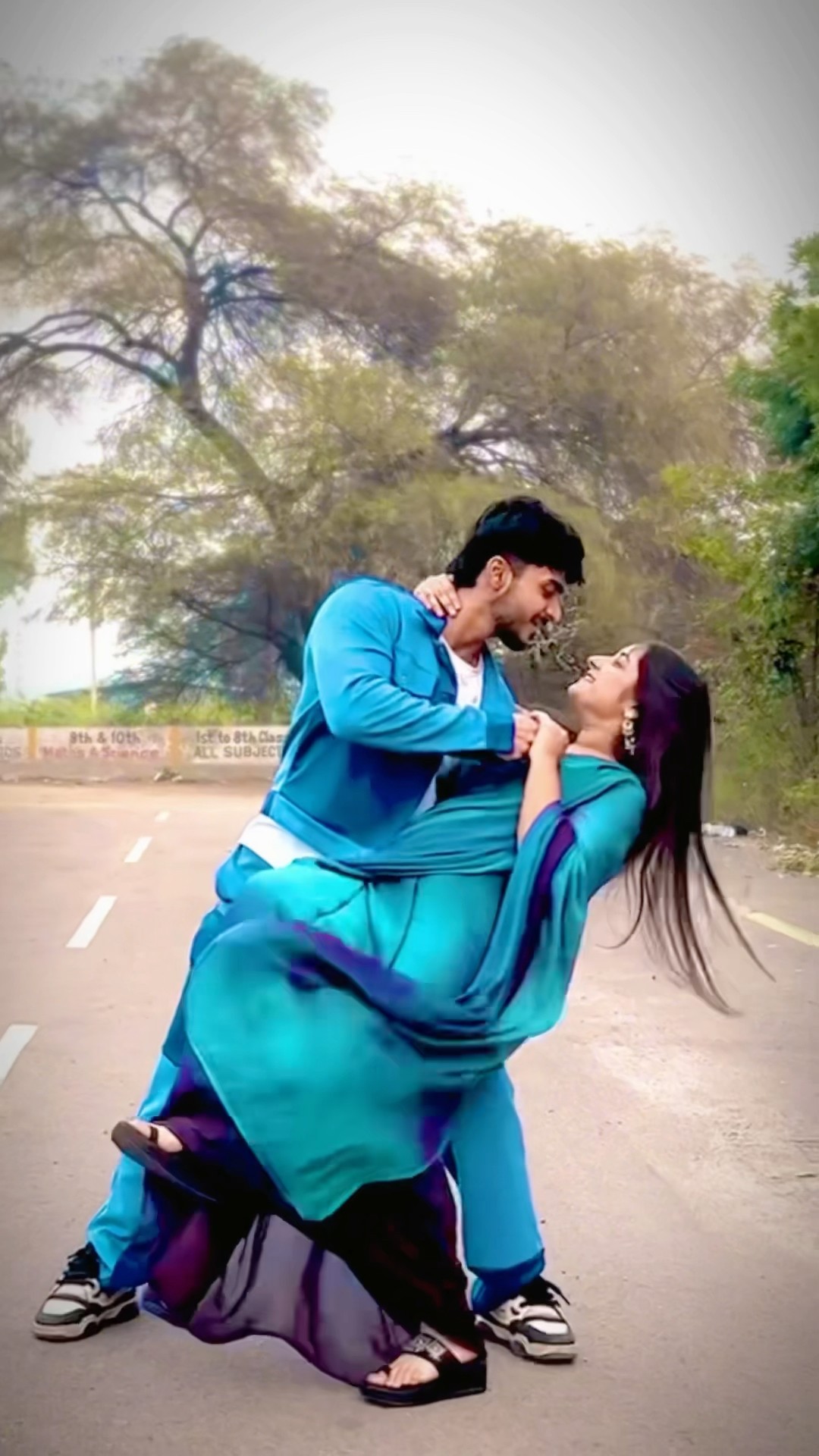 Tu hai mere haathon ki rekha?? #youtube #ytshort #trending #viralvideo #upneetkaur #dance