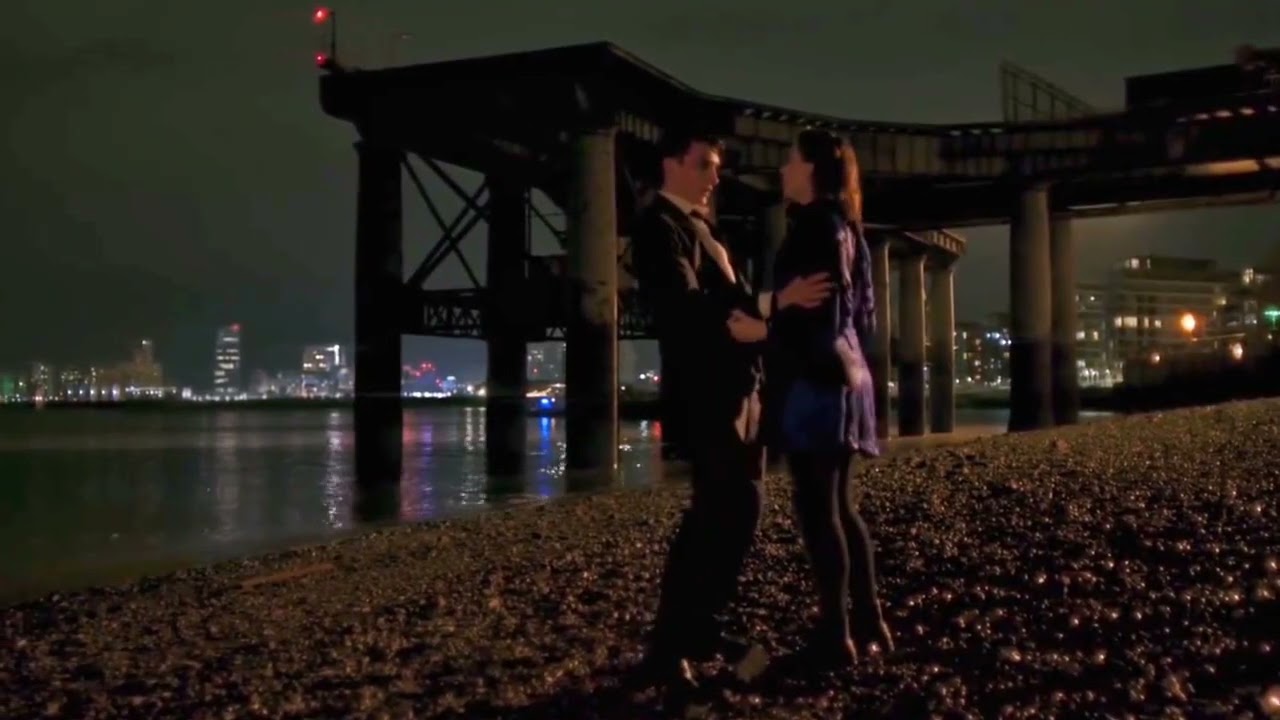 Locklyle - They kiss roll credits (Lockwood and Co Netflix)