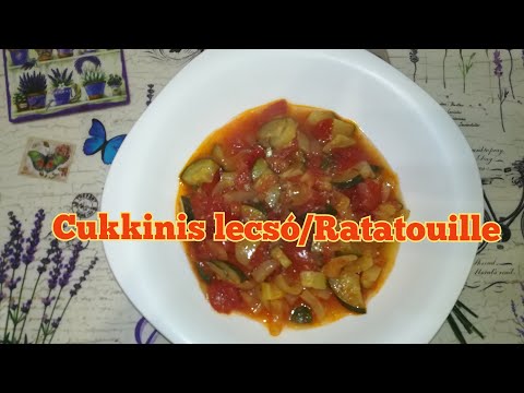 Videó: Hogyan Főzünk Zöldséges Ratatouille-t Egy Serpenyőben