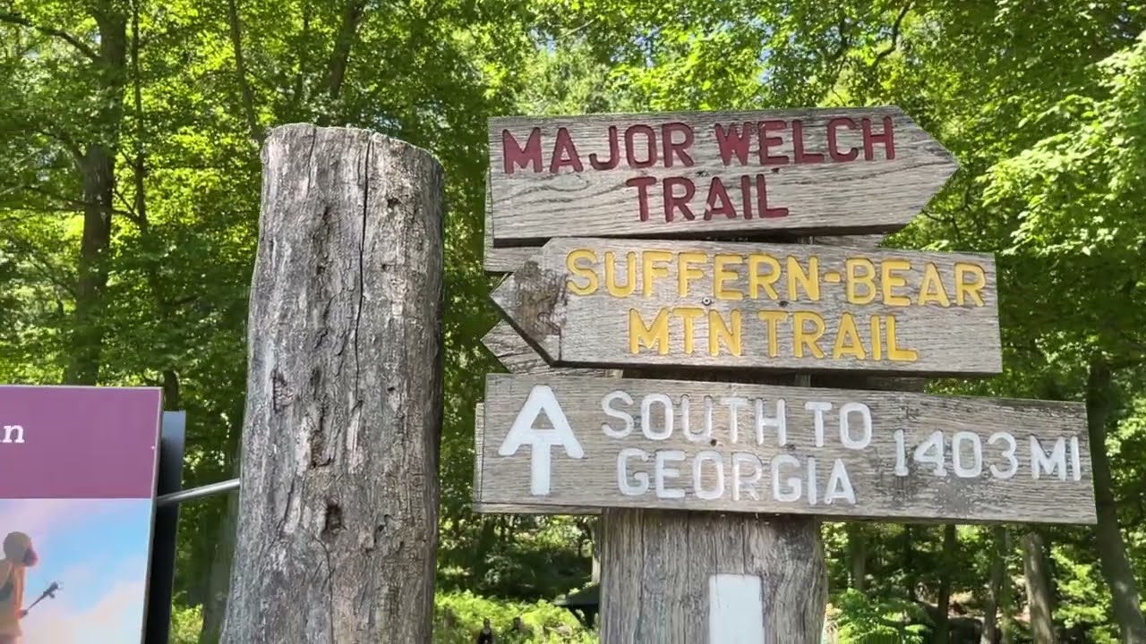 New York - Bear Mountain - Appalachian Trail - Top of the Mountain #hike #walk