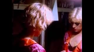 Darlene Gloria - Clipe Toda Nudez Será Castigada