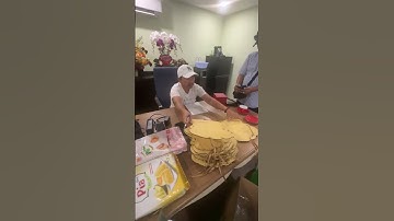 Achan Báu ký tặng khán giả #thanh0000 #doanvanbau