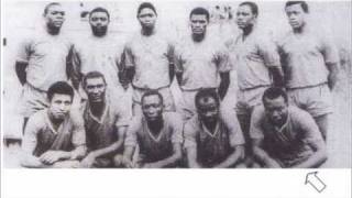 Video thumbnail of "Eboa Lotin - Munyengue Mwa Ngando 1968 Cameroun"