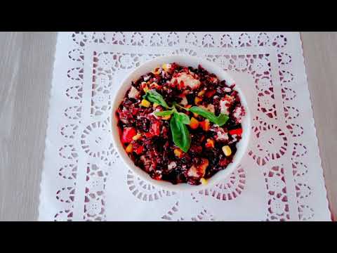 Video: Salată De Pui Negru