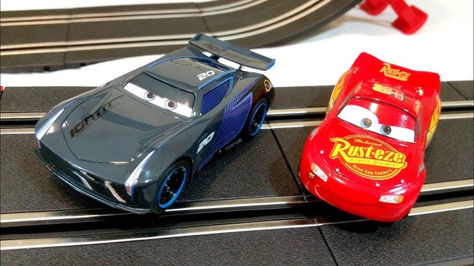 Comprar Coche Carrera Go Disney Cars Rayo Mcqueen Neon Nights Con Luz