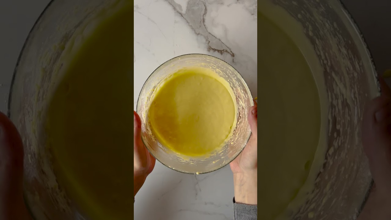 BLUEBERRY CAKE WITH WHITE CHOCOLATE