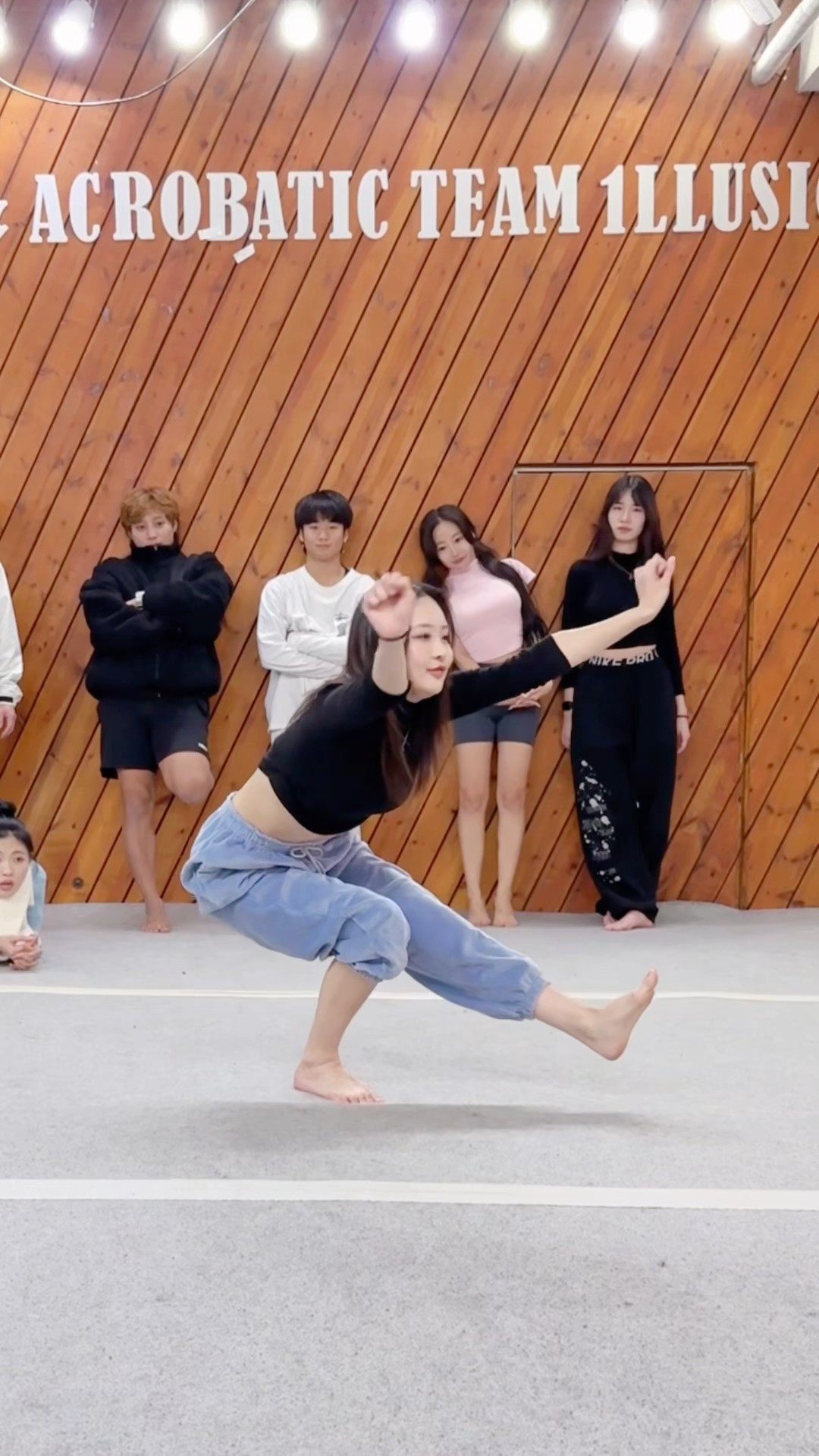 허벅지에 쥐남⁉️? Pistol Squat Challenge