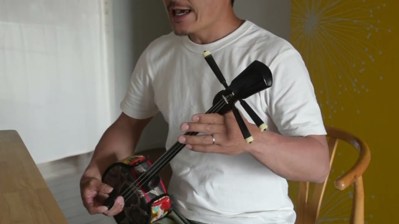 唄三線 ‐安里屋ユンタ‐ - YouTube