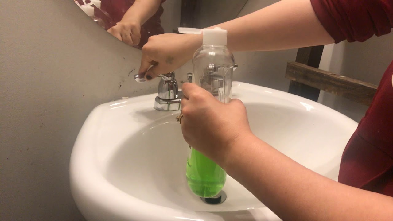 Clean catch urine sample collection 