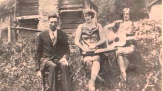 Video thumbnail of "The Carter Family - Can't Feel at Home"