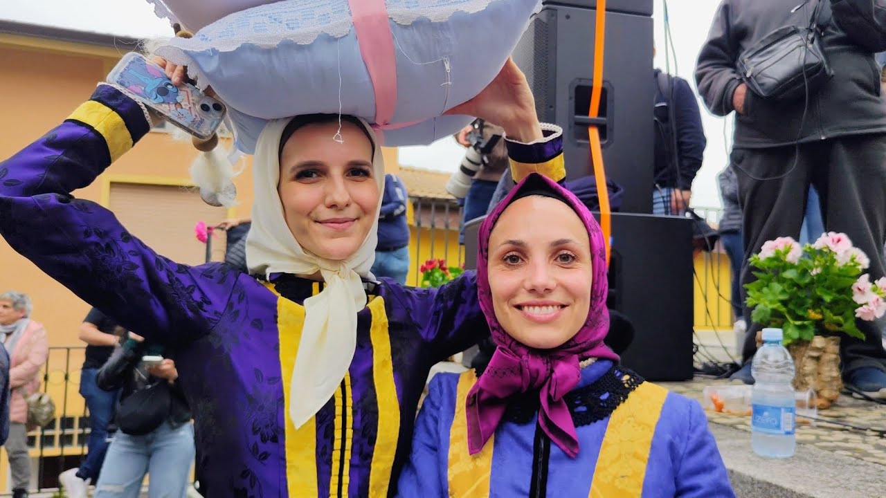 Seulo - S'Orrossa 'e Padenti 2025 🌺 Balli in piazza per l'evento 