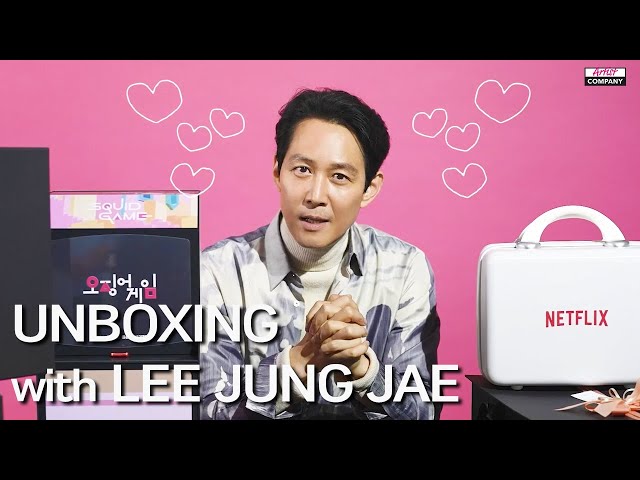 [ENG SUB] 이정재의 NETFLIX 굿즈 언박싱 | Lee Jung Jae's NETFLIX Gift unboxing