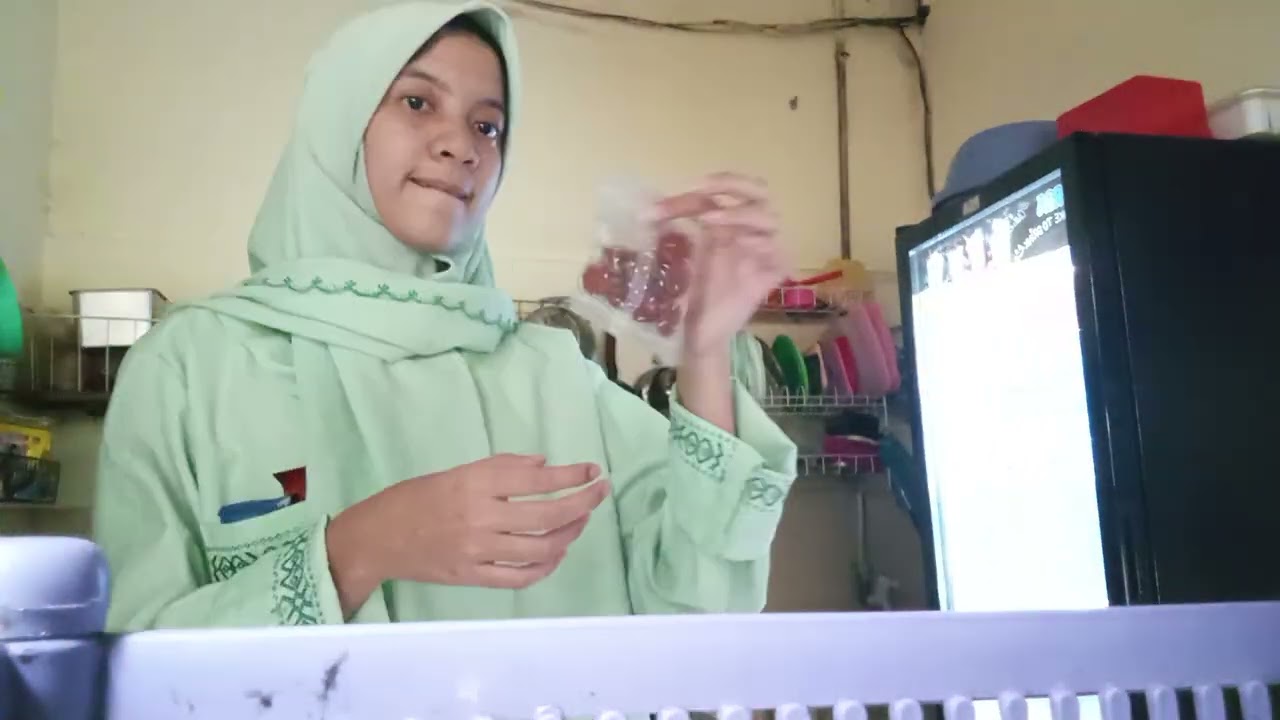 Masak mie mamih cinta😛😍