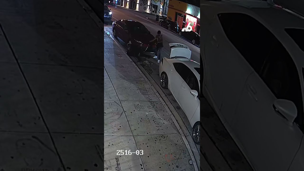 Rapper Accused Of Killing Manager Posts Bond
