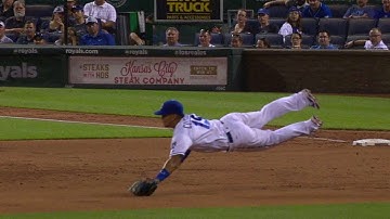 STL@KC: Cuthbert robs Holliday with a stellar catch