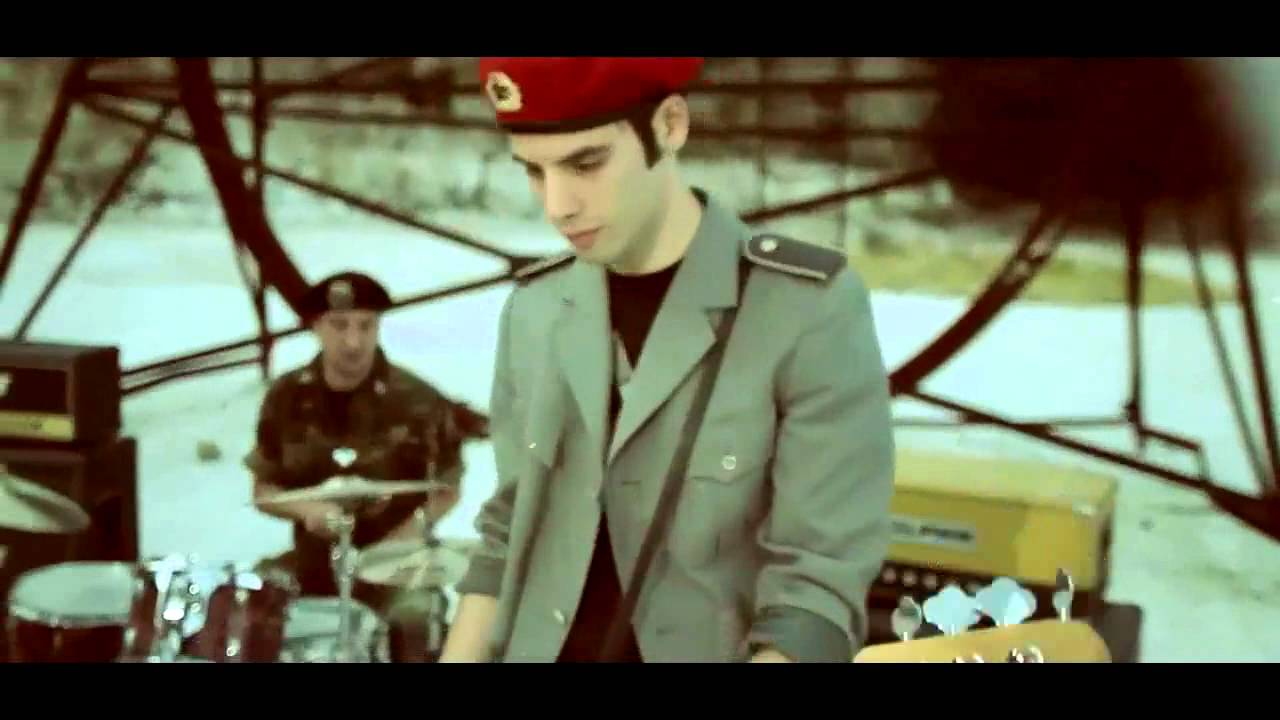 Fabri Fibra Vip in trip Gabry Ponte Tantaroba YouTube Fabri Fibra Vip in trip Gabry Ponte Tantaroba YouTube