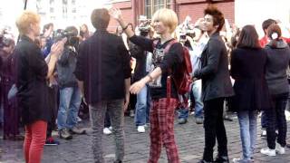 110906 SHINee in Russia - I Love Russia!