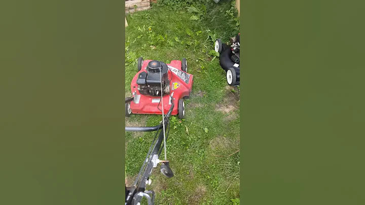 Shithead thinks it's a 2 stroke