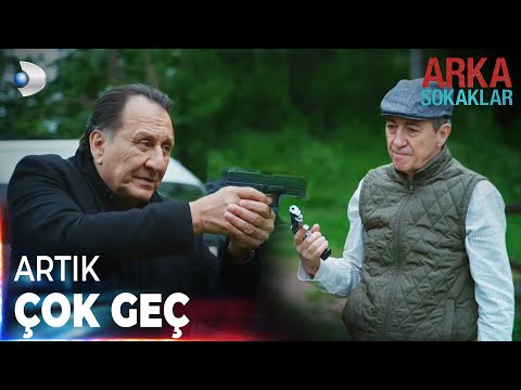 Alpay Komutan'ın intikam yolculuğu bitiyor | Arka Sokaklar 675. Bölüm