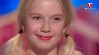 Awesome Ukrainian yodeler   SOFIA SHKIDCHENKO with English subtitles