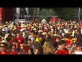 DIRECTO | AFICIONADOS en MADRID observan el partido contra BÉLGICA | EL PAÍS