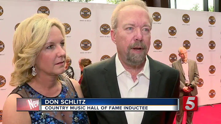 3 Country Music Artists Inducted Into Hall Of Fame