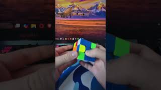 random: I can solve a rubiks cube moderately fast #fyp #Jesus