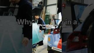 Stopped in a random factory?!
Why are they in a glass factory?! πͺ
When the rain comes down, any shelter is welcome when working on the car before a stage! βοΈ
#RallyDePortugal #WRC Stopped in a random factory?!