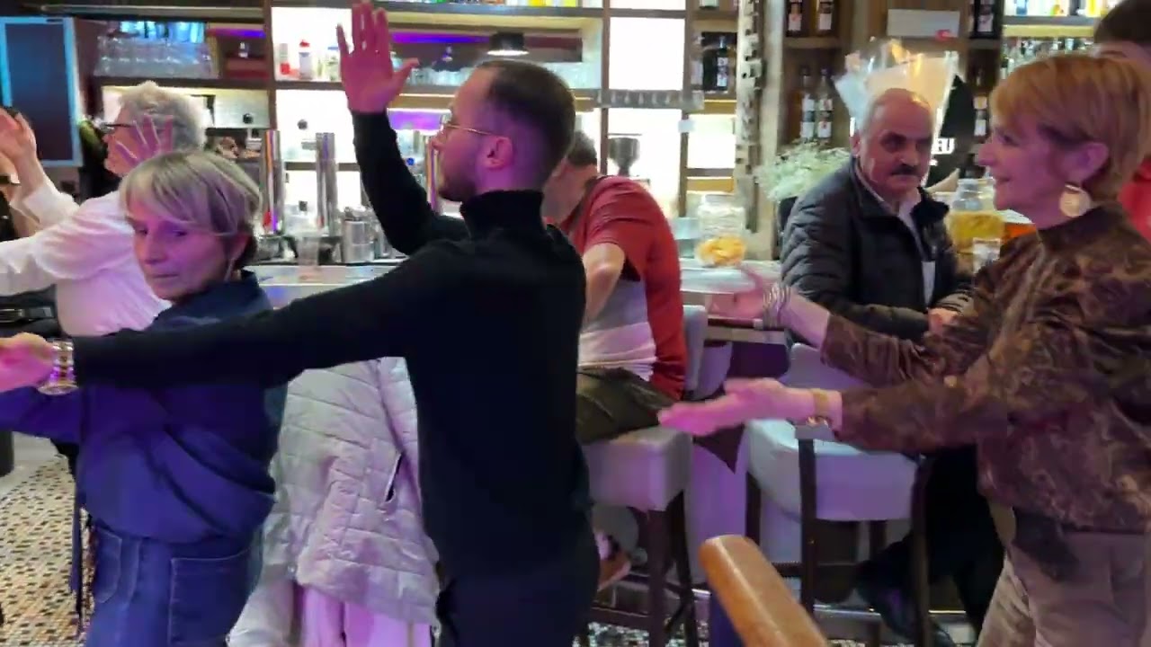 L' édito présente concert 60' 70' 80' David Couvez accompagné de Christophe Hrabar  vidéo 49