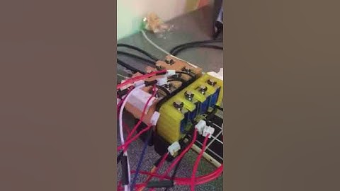 Uke Machina - Automatic Ukulele (INFO 4320)