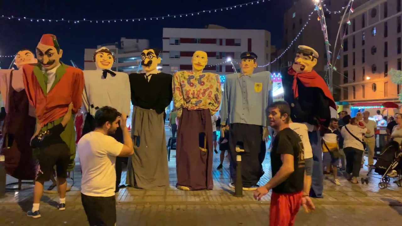 El baile de los Papagüevos y el Chapuzón de las fiestas de La Naval 2018 - día 12 de octubre