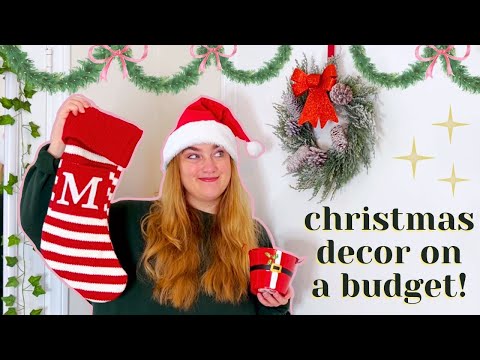 decorating my studio for christmas (on a budget!)
